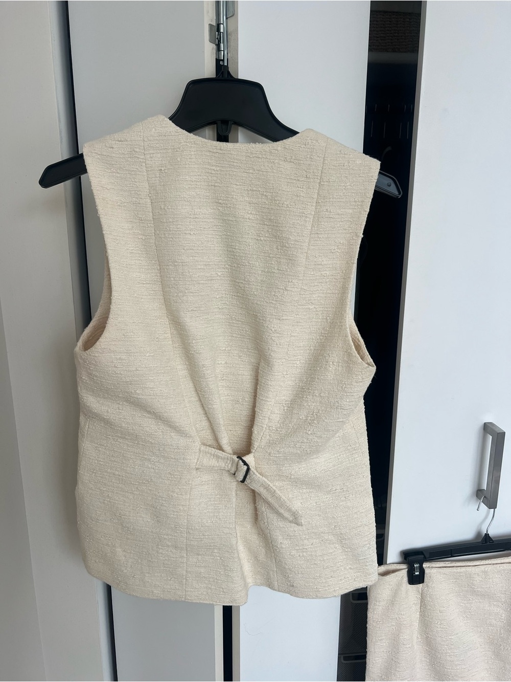 rag & bone Cream Italian Tweed Textured Vest and Mini Skirt Set - Picture 3 of 8